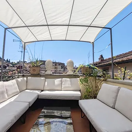Apartment Borgo San Jacopo Penthouse By 360rentals Florence
