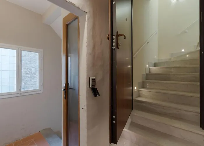Apartment Borgo San Jacopo Penthouse By 360rentals *